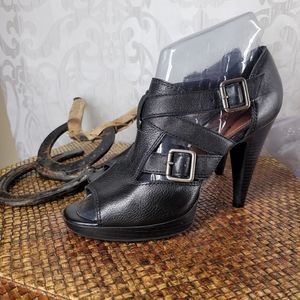 Gianni Bini 4"heels with buckles size 9M